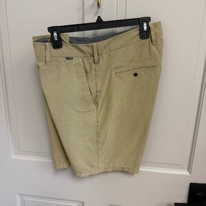 Men's Hurley Phantom Khaki Walkshort, Size 33